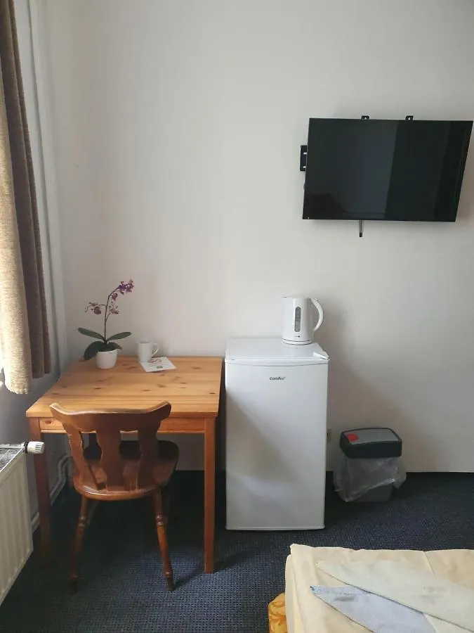 Pension Zum Lichtenberger Berlin Germany